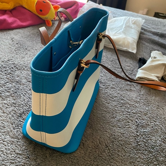 Michael Kors Tote - Picture 3 of 11